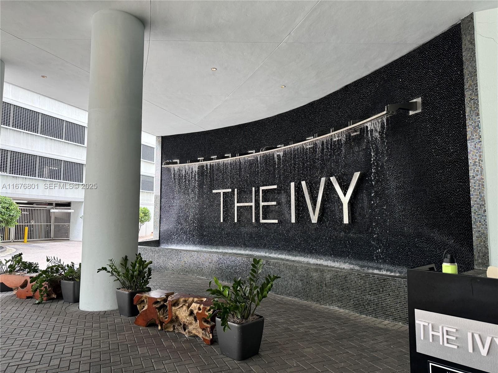 IVY at Riverfront Unit 1416 condo sold at 90 SW 3 ST # 1416, Miami FL 33130