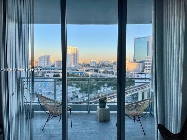 IVY at Riverfront Unit 1508 condo rented at 90 SW 3rd St # 1508, Miami FL 33130