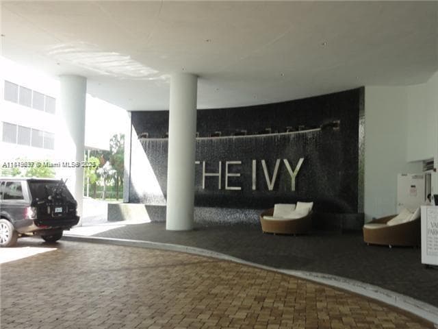 IVY at Riverfront Unit 2005 condo rented at 90 SW 3rd St # 2005, Miami FL 33130