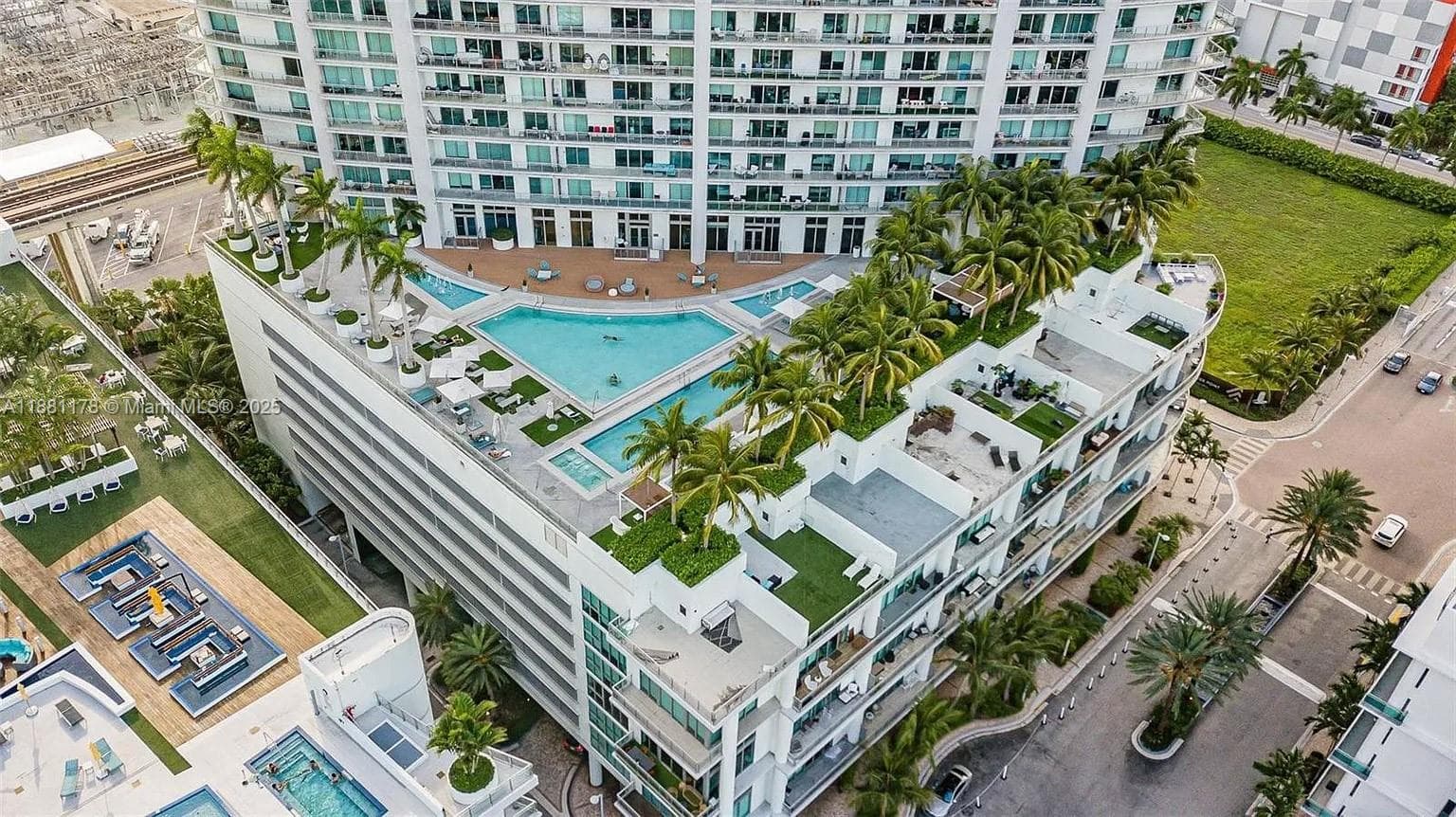 IVY at Riverfront Unit 1807 condo rented at 90 SW 3rd St # 1807, Miami FL 33130