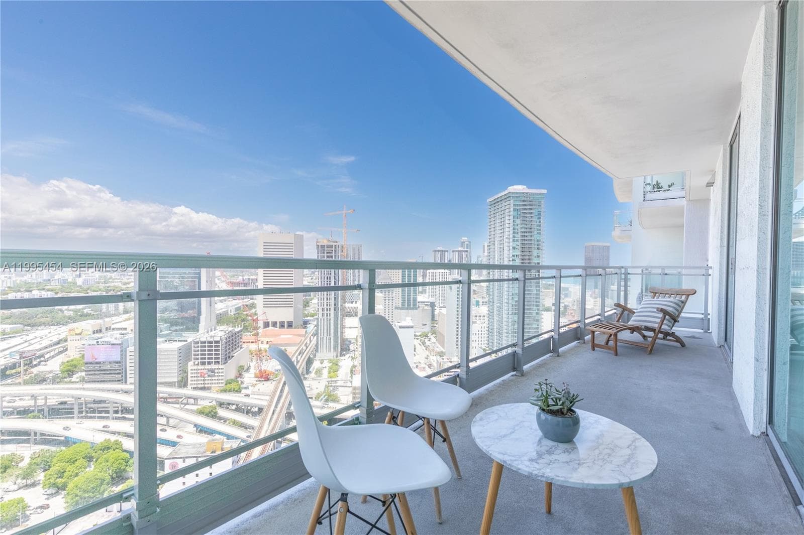 IVY at Riverfront Unit 3806 condo rented at 90 SW 3rd St # 3806, Miami FL 33130