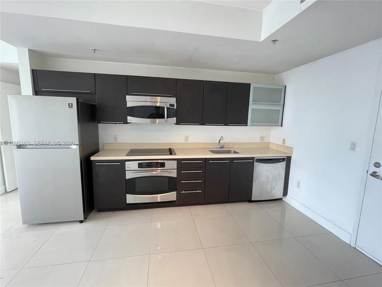 IVY at Riverfront Unit 1809 condo for sale at 90 SW 3RD STREET # 1809, Miami FL 33130